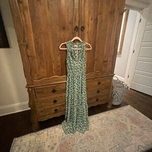 Max Studio Green Floral Ruffle Dress